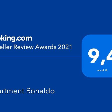 Apartment Ronaldo Πόρετς Εξωτερικό φωτογραφία