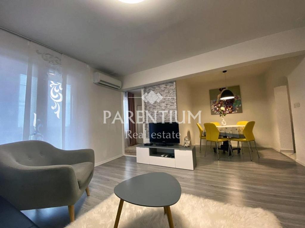 Apartment Ronaldo Πόρετς Εξωτερικό φωτογραφία
